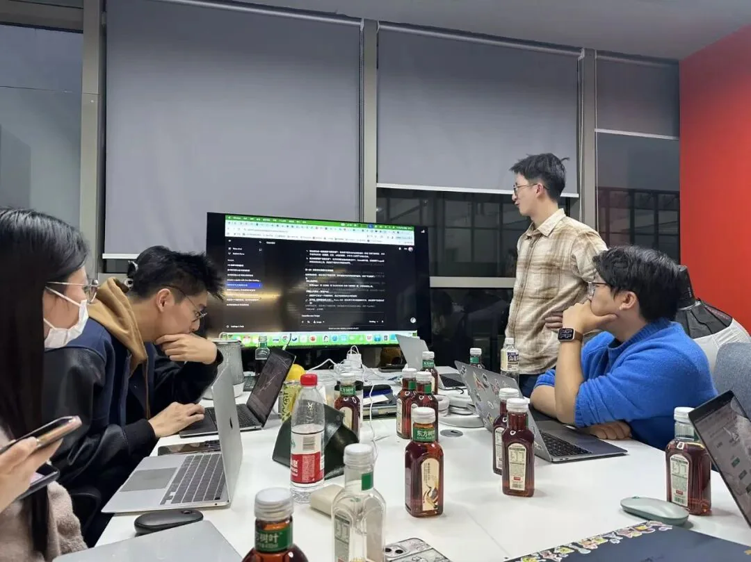 企业喊 All in AI 之前,先想清楚这四层文章配图 10